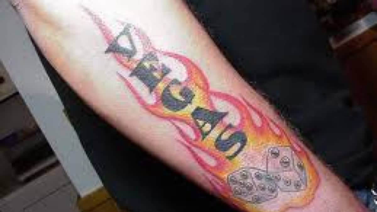 This Tattoo belong to   The My Chemical Romance Trivia Quiz   Fanpop