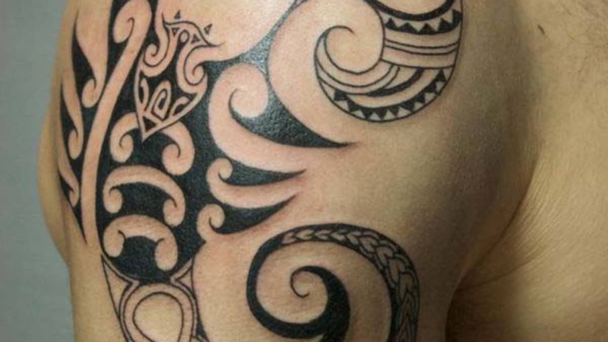 Update more than 147 female scorpion tattoo designs
