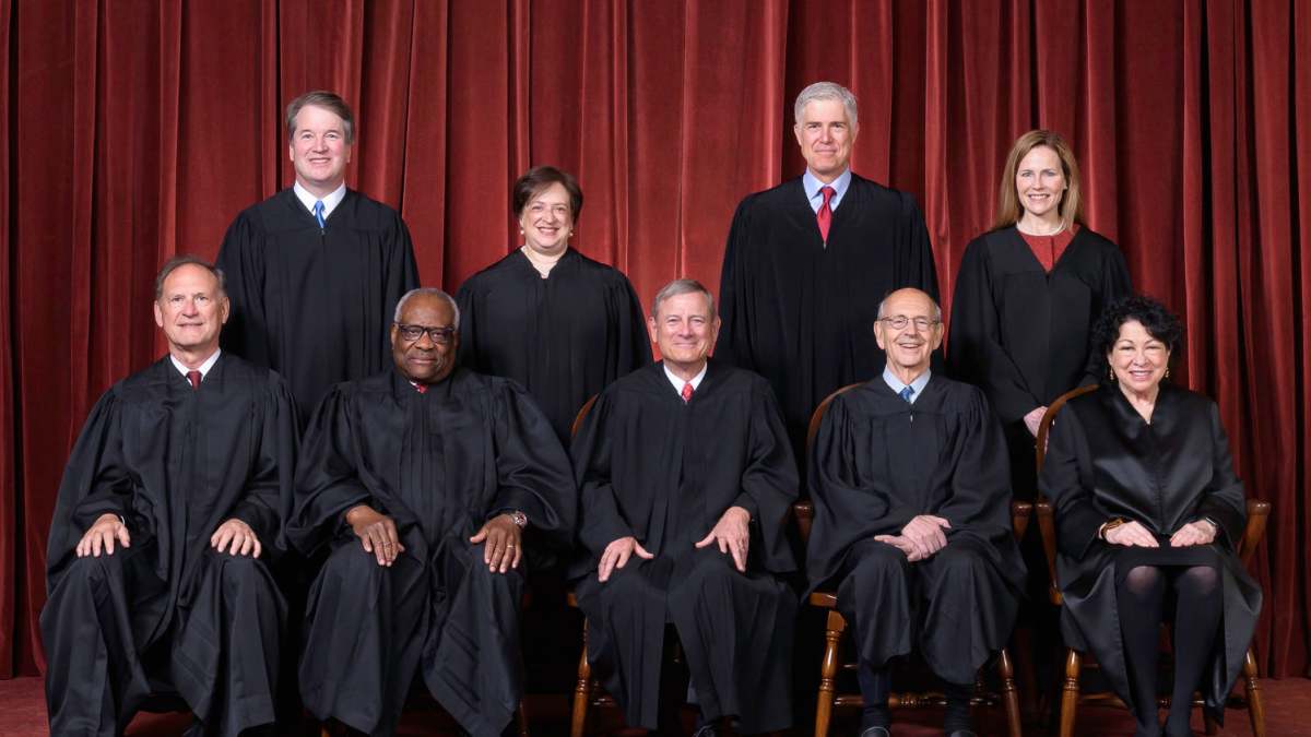What Is the Annual Salary for a Supreme Court Chief Justice? - HubPages