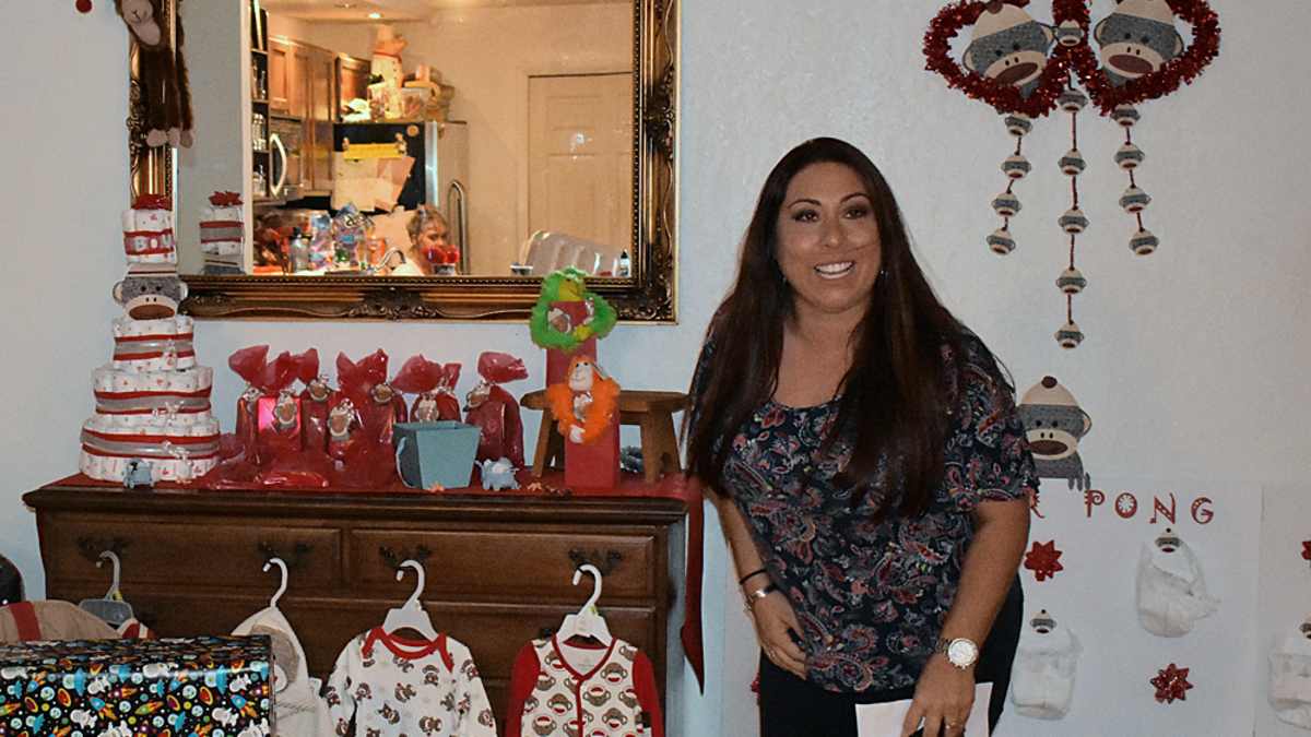 Monkeys without faces | The sock garden, image size:1200x675