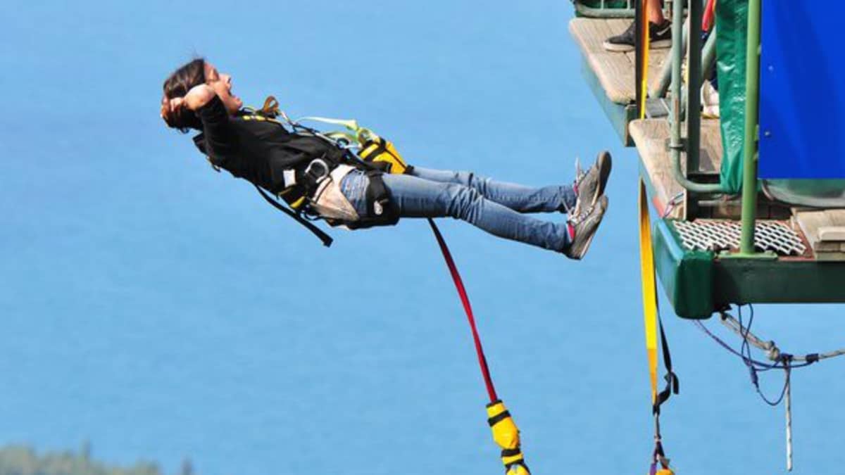 An Easy, Non-Tech Introduction to Cryptocurrency and Blockchain - HubPages