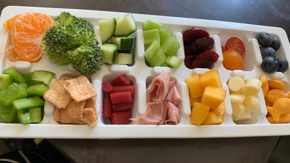 Mom Is Completely Shocked by the Results of Giving Her Toddler Trendy 'Snack  Tray' - Delishably News