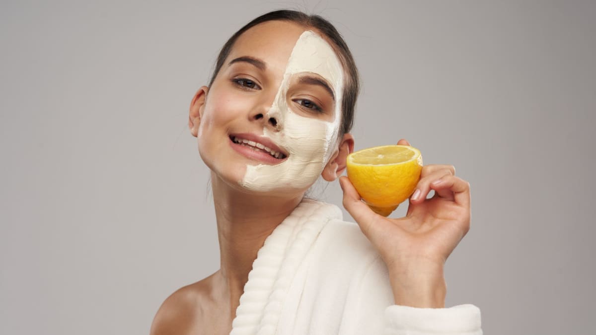 8 Best Essential Oils for Skin Brightening and Whitening