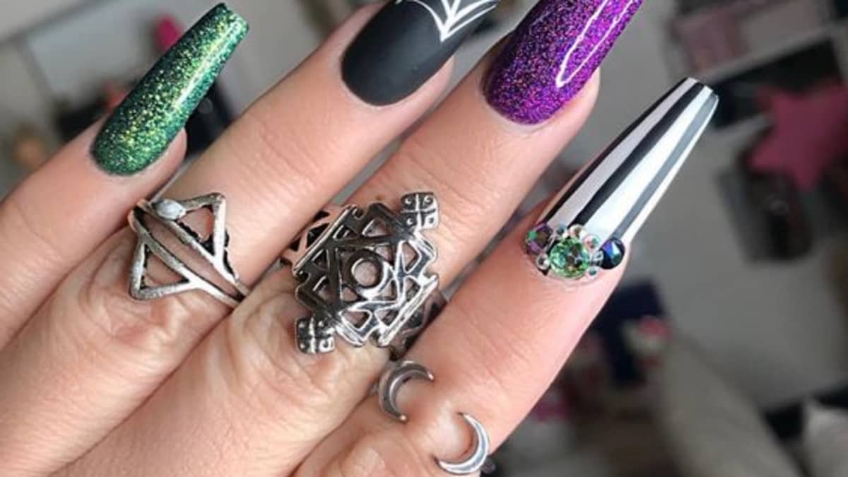 Aggregate 145+ awesome nail designs best