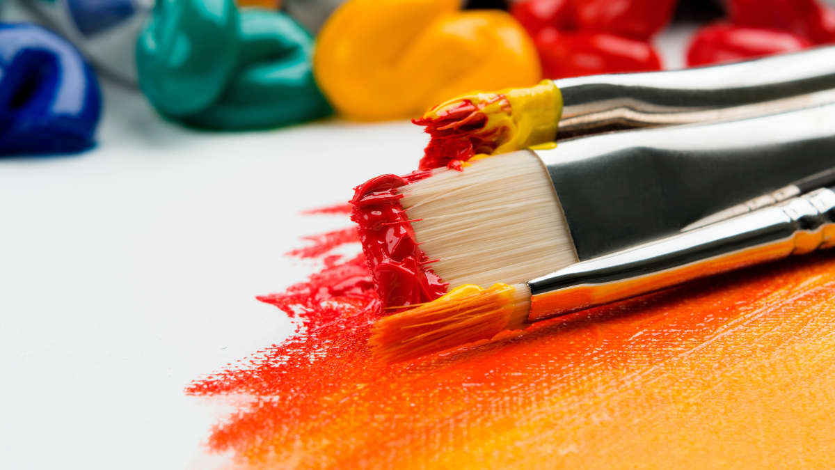 Acrylic Paint Guide: Everything You Need to Know Before You Buy
