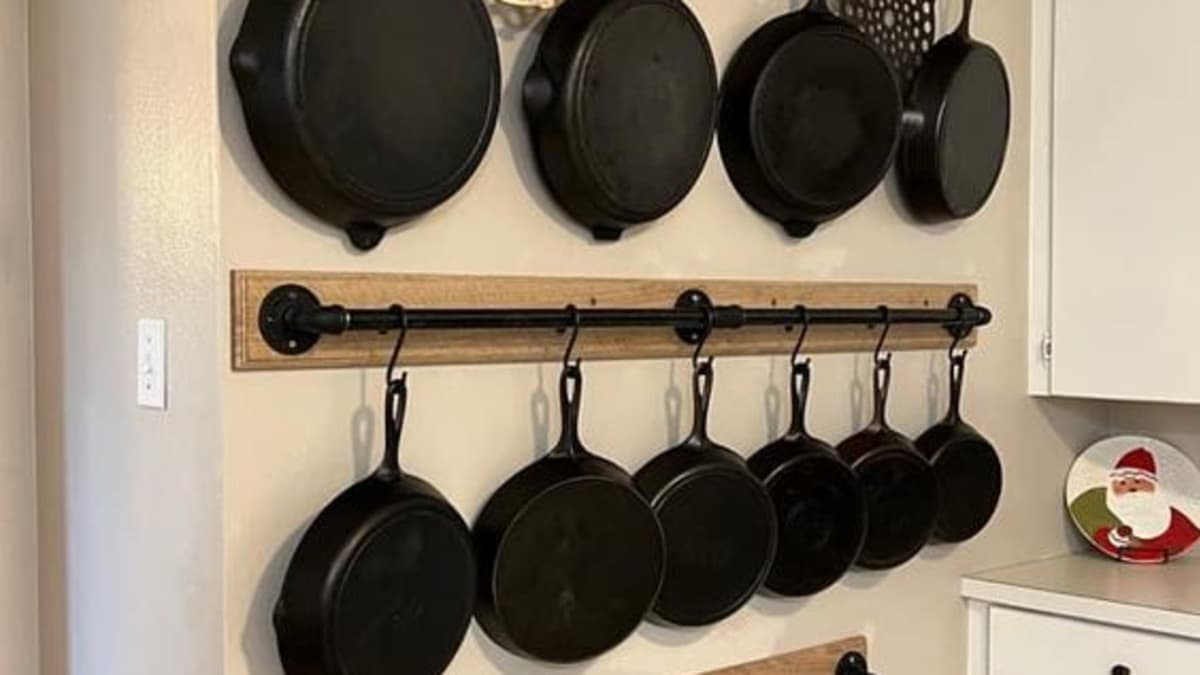 How to Build a Cast Iron Wall Rack