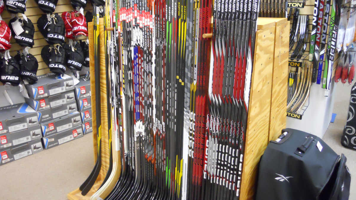 junior hockey stick length