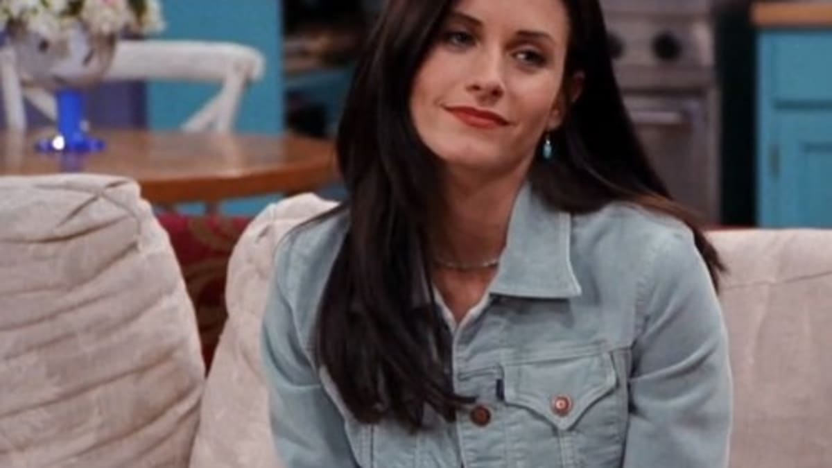 The Hair Volution Of Monica Geller From Friends Reelrundown