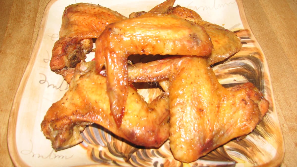 How To Bake Chicken Wings That Taste So Good They Ll Make You Want To Slap Your Grandma Delishably