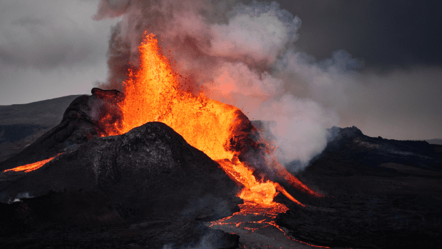 Terrifying Lava Tornado Forms After New Volcano Eruption Begins in ...