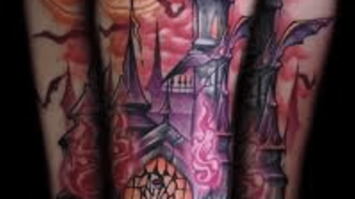 Terrific Castle Tattoo on Arm This one is perhaps the most terrifying castle  tattoo design on the lis  Tatuaje de castillo Tatuaje gótico Tatuajes  inspiradores