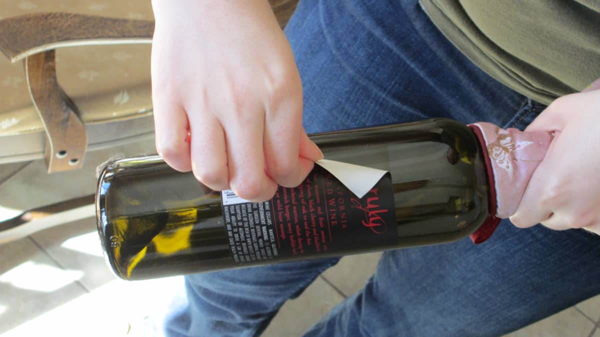 how do you get a label off a wine bottle