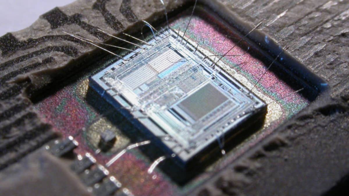 その他 MICROPROCESSORS/MICROCOMPUTERS Microcomputers And Microprocessors: The 8080, 8085 and Z-80