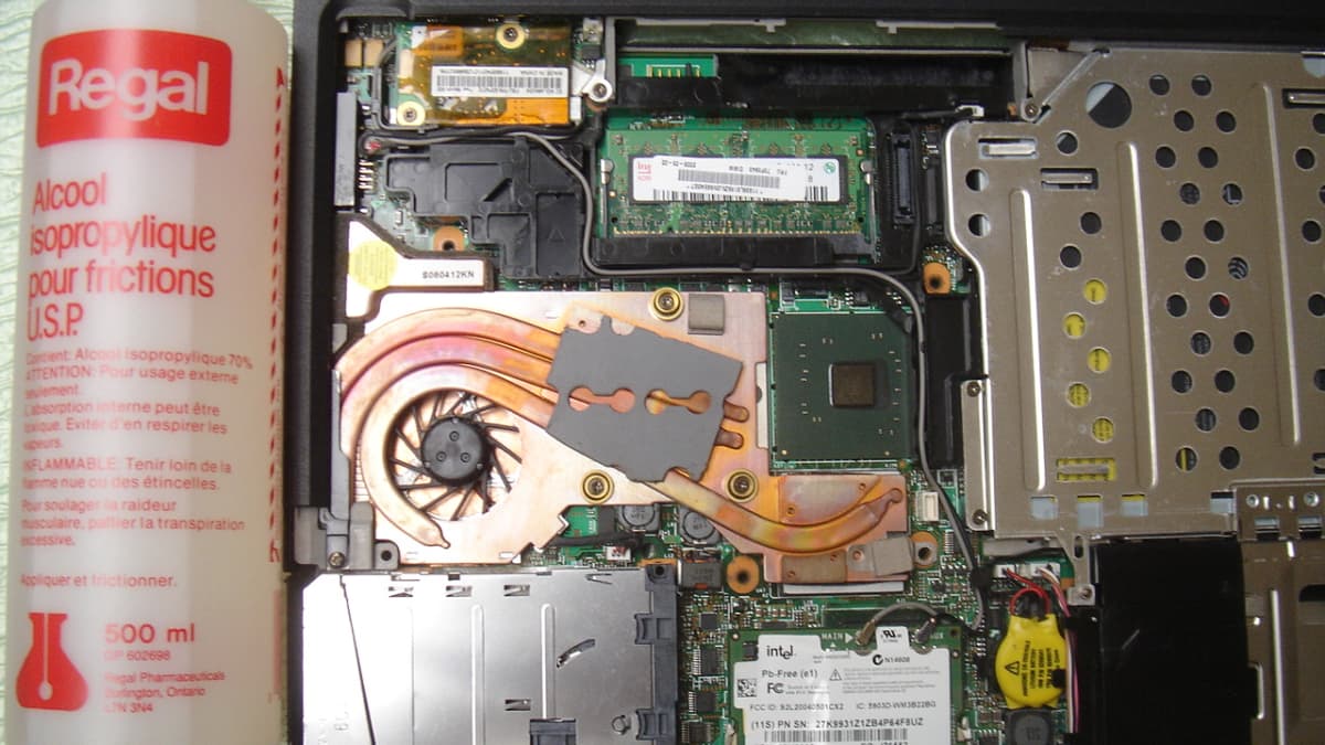 ThinkPad T43での動作保証1GBメモリ tf8su2k ThinkPad T43での動作保証1GBメモリ tf8su2k