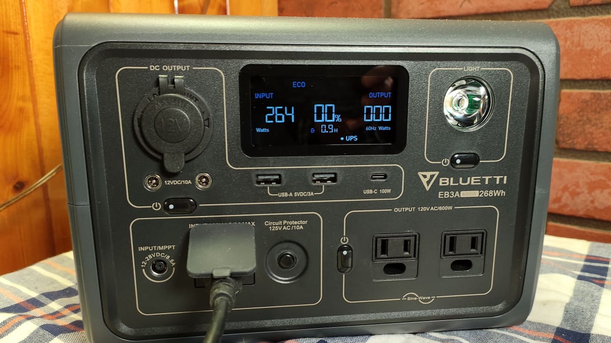 Review of the Bluetti EB3A Portable Power Station - HubPages