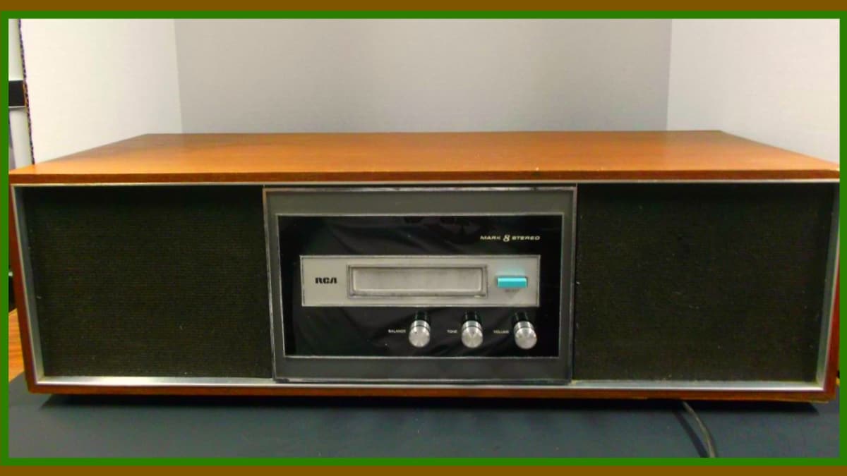 1969-rca-yzd-590-series-8-