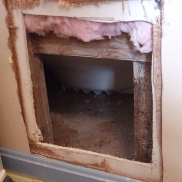 insulating-a-bathtub-how-to-and-photos