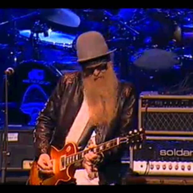 billy-gibbons-and-the-gibson-les-paul