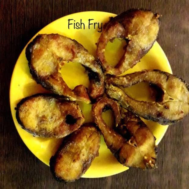 enjoy-freshwater-fish-rohuas-a-snack-and-in-gravy
