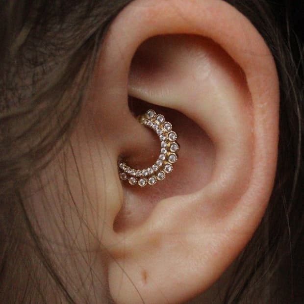 daith-piercing-infection-prevention-and-cure