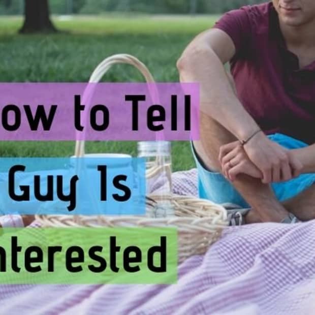 how-to-tell-if-a-guy-likes-you-10-things-that-let-you-know