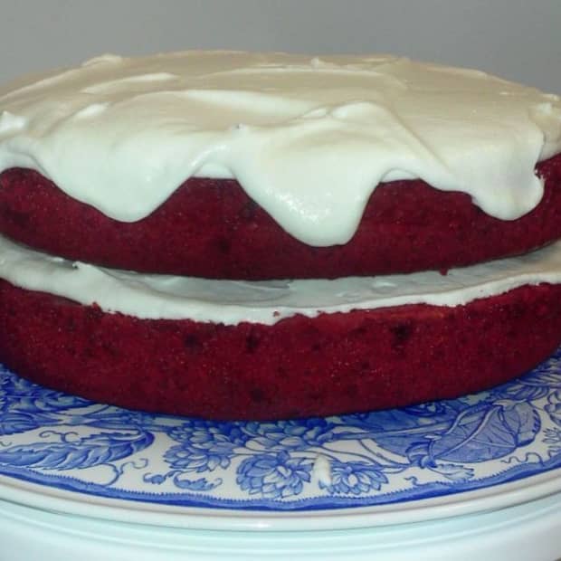 marias-red-velvet-cake