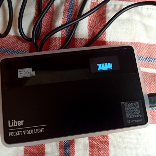 review-of-the-pixel-liber-video-light