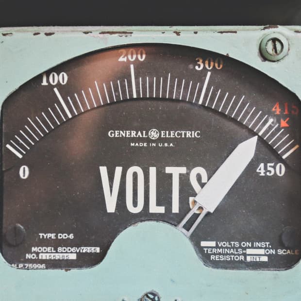 car-battery-voltage