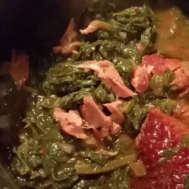 granny-purviss-mustard-greens-with-smoked-turkey-recipe