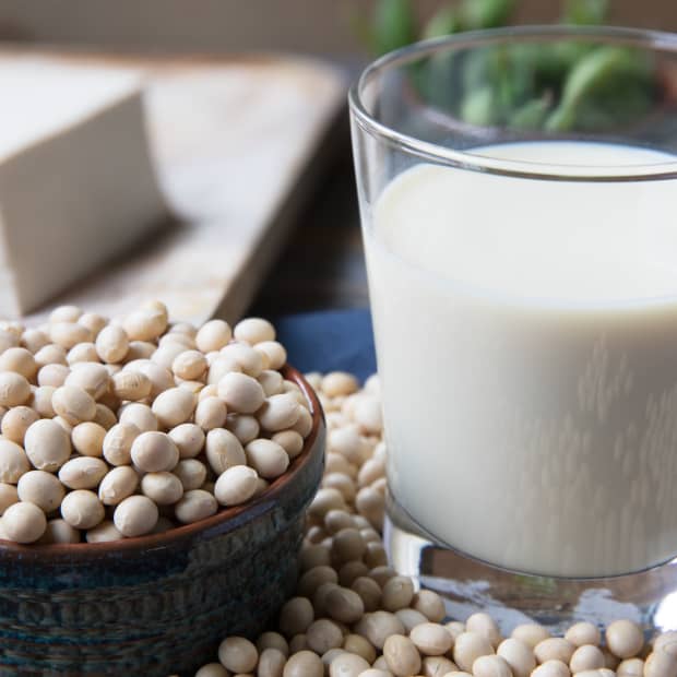 is-soy-safe-to-eat-for-men