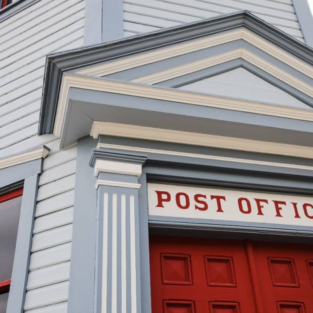 7-useful-services-besides-mail-delivery-your-post-office-offers