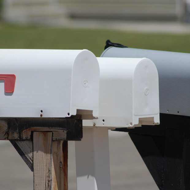 getting-the-mail-can-be-a-scary-experience