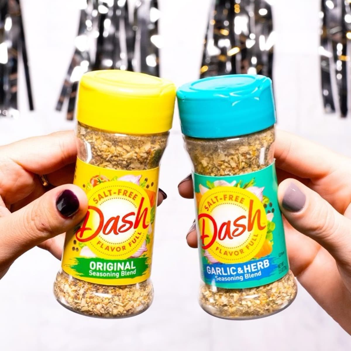 Woman's Funny Realization About 'Mrs. Dash' Seasoning Is Cracking People Up  - Delishably News