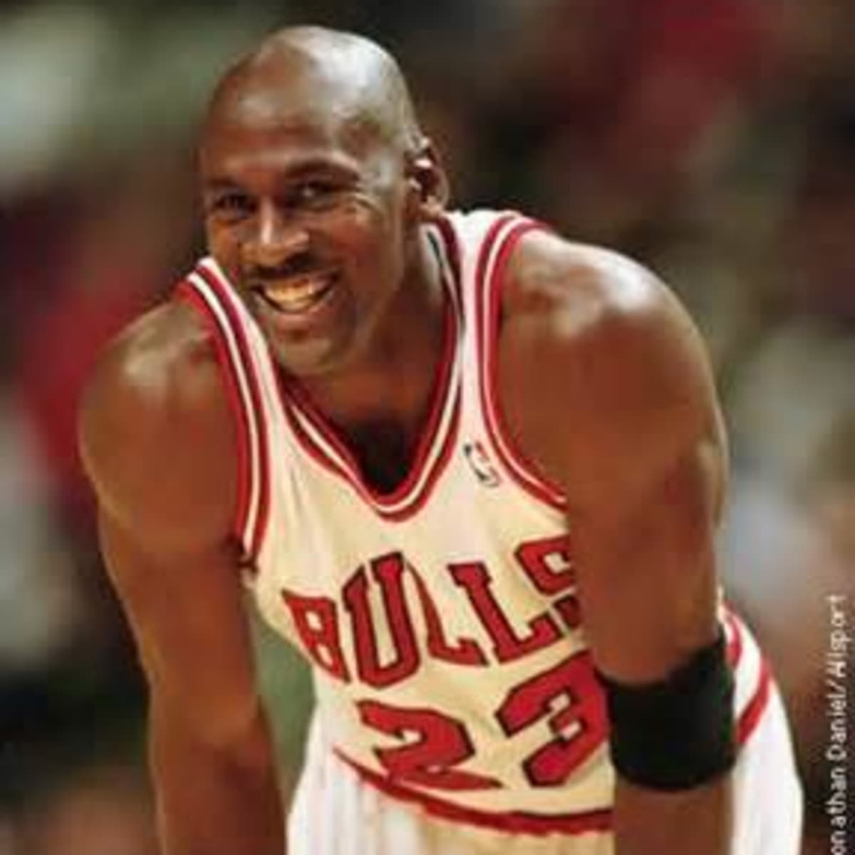 Michael Jordan's 6 Rings Are Better Than Bill Russell's 11 Rings - Fadeaway  World