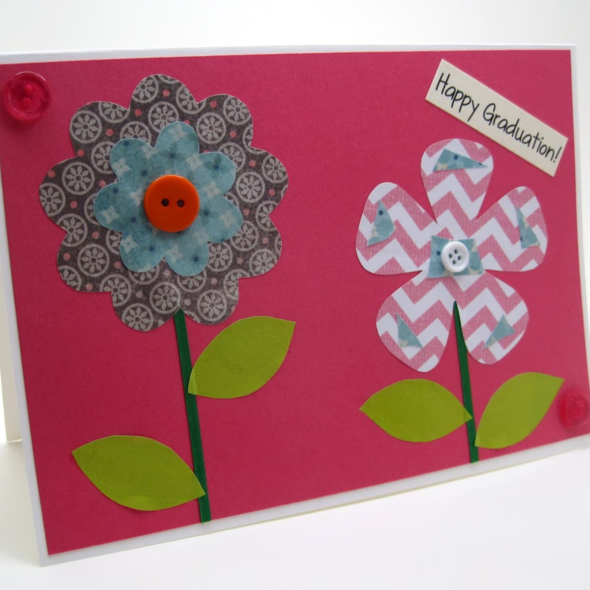 Recycled Magazine Craft Project: Greeting Cards - FeltMagnet