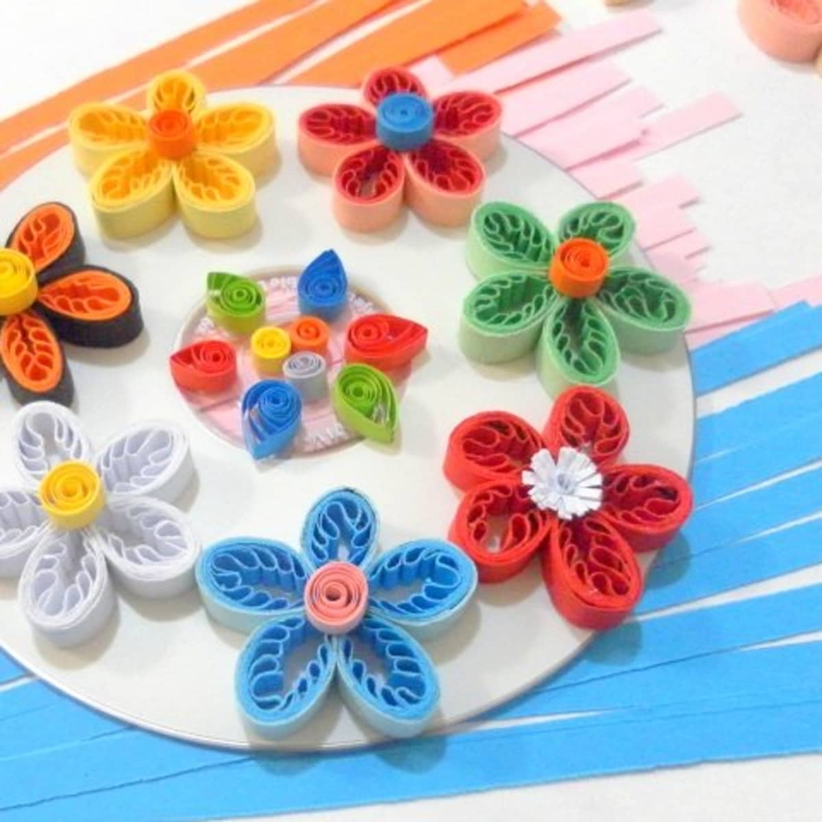 Top more than 147 quilling earrings using comb best  seveneduvn