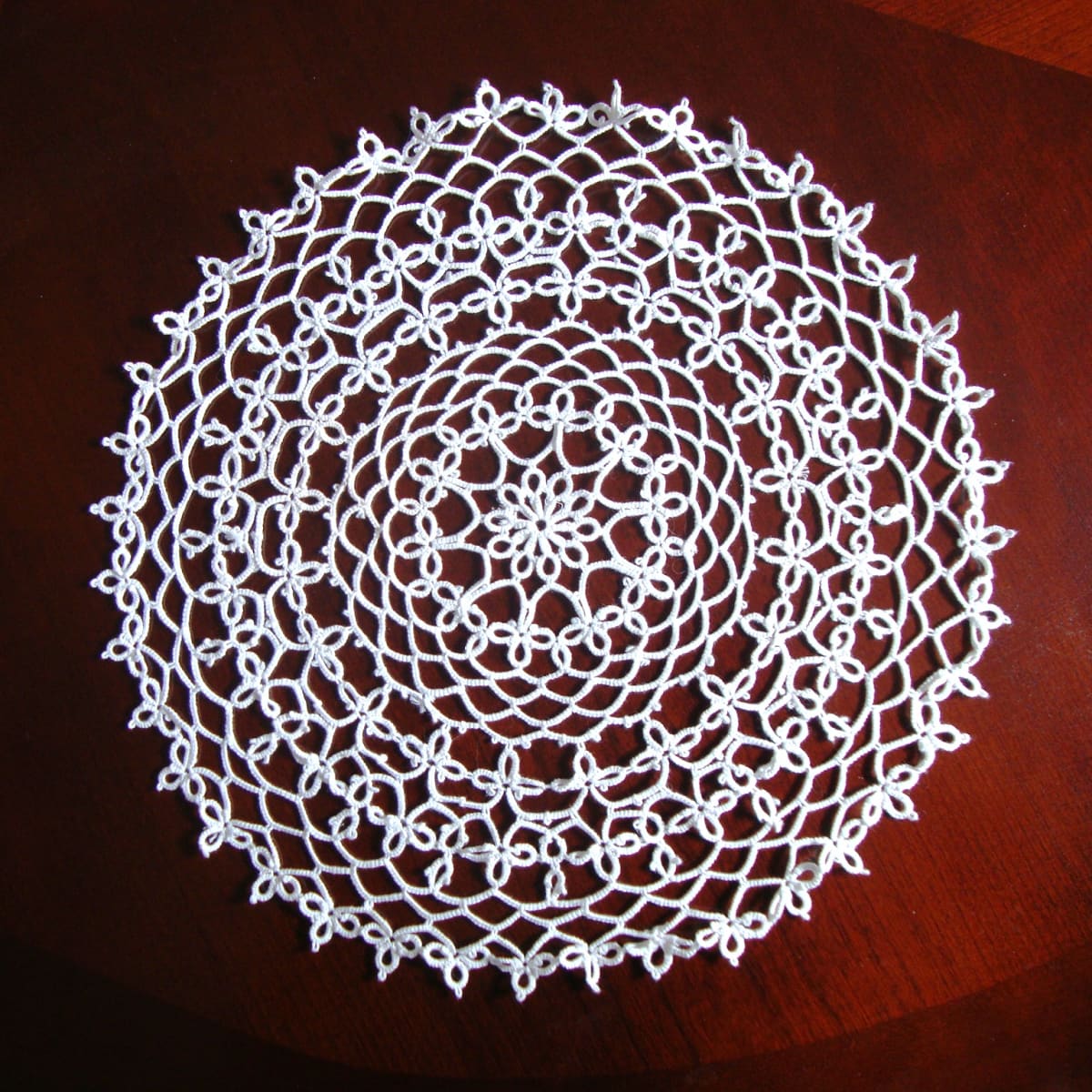 Shuttle Tatting Tips: 4 Techniques to Improve Your Tatting 