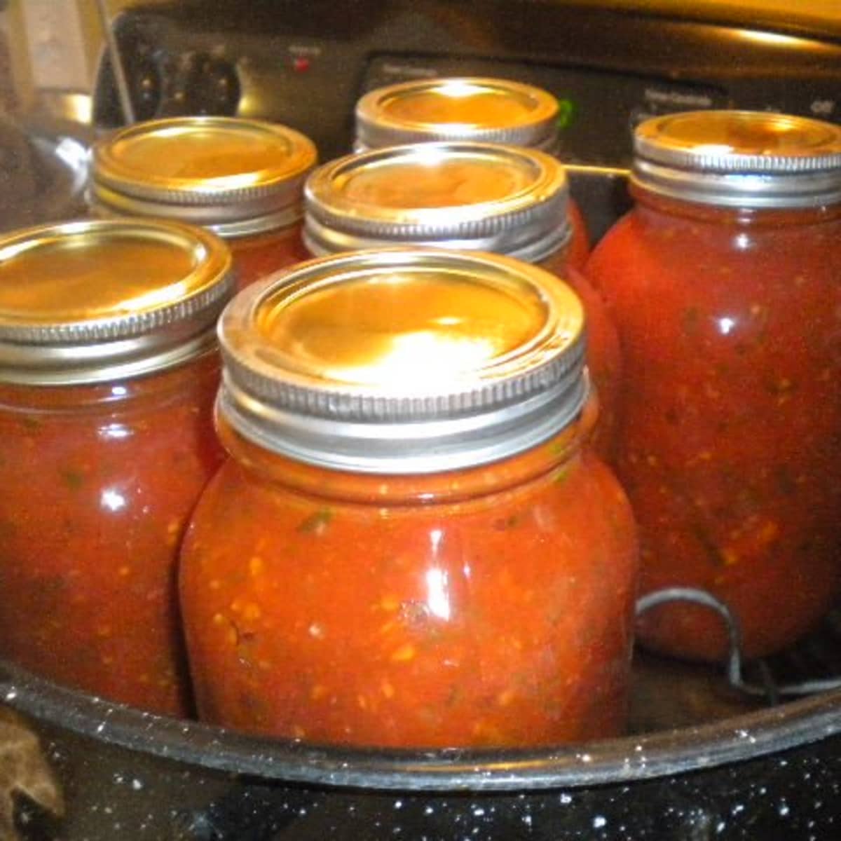 How To Make And Can Spaghetti Sauce From Scratch Delishably