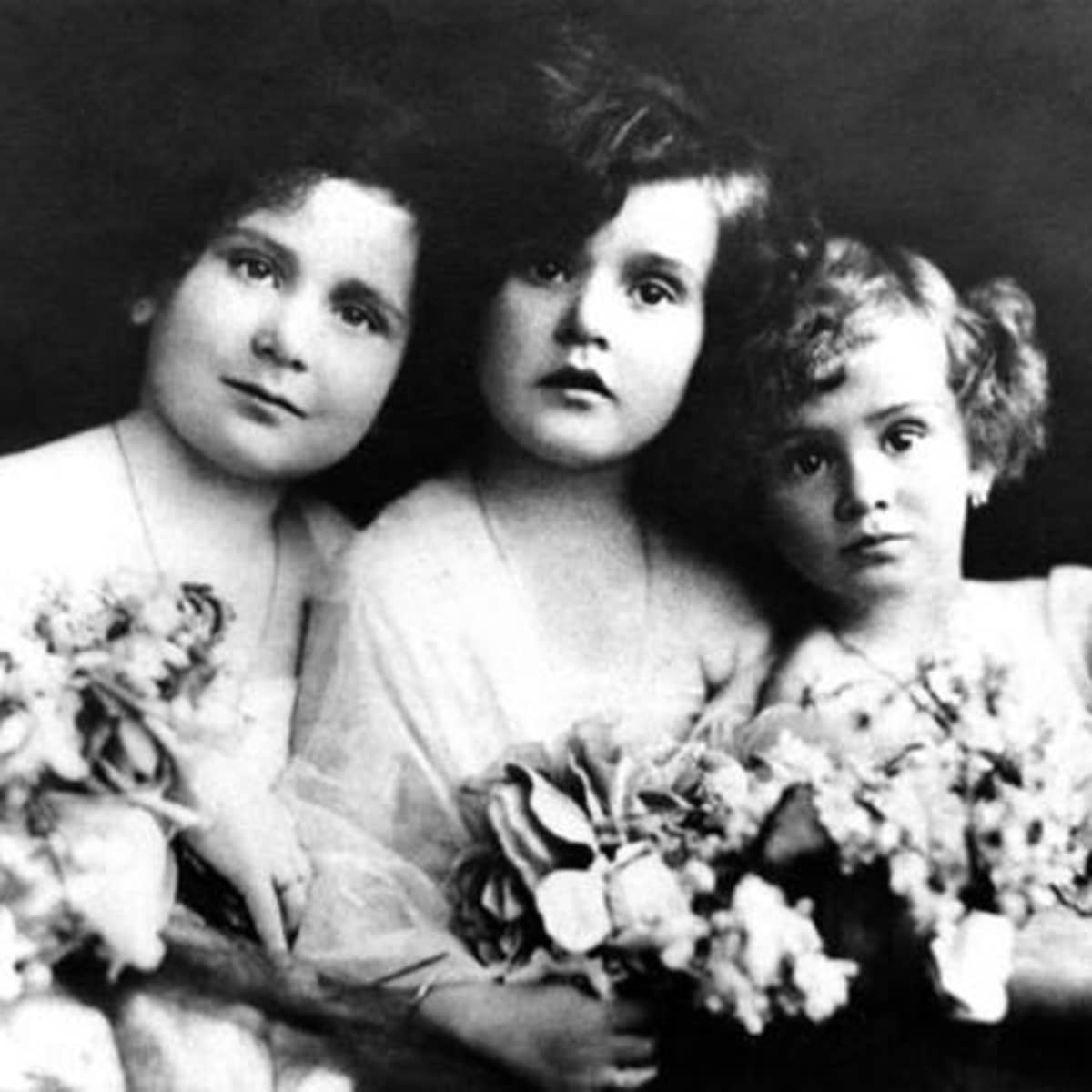 The Gabor Sisters: Beauty, Wealth, Marriages -