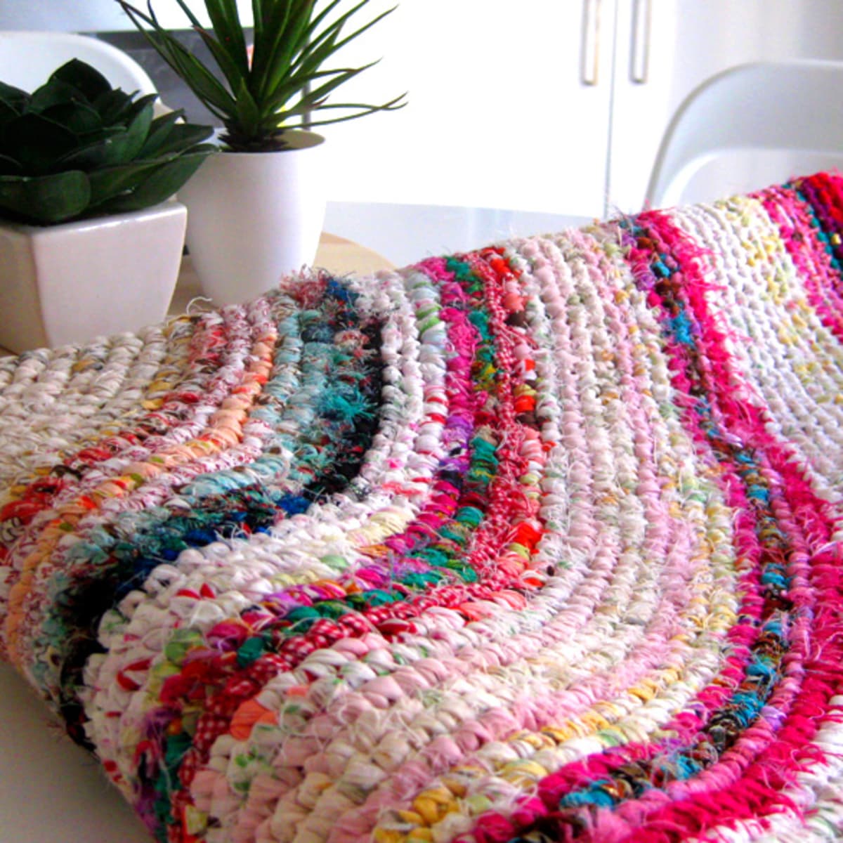 Knitting Bag DIY Hand Crochet T Shirt Yarn Cloth Fabric Strip
