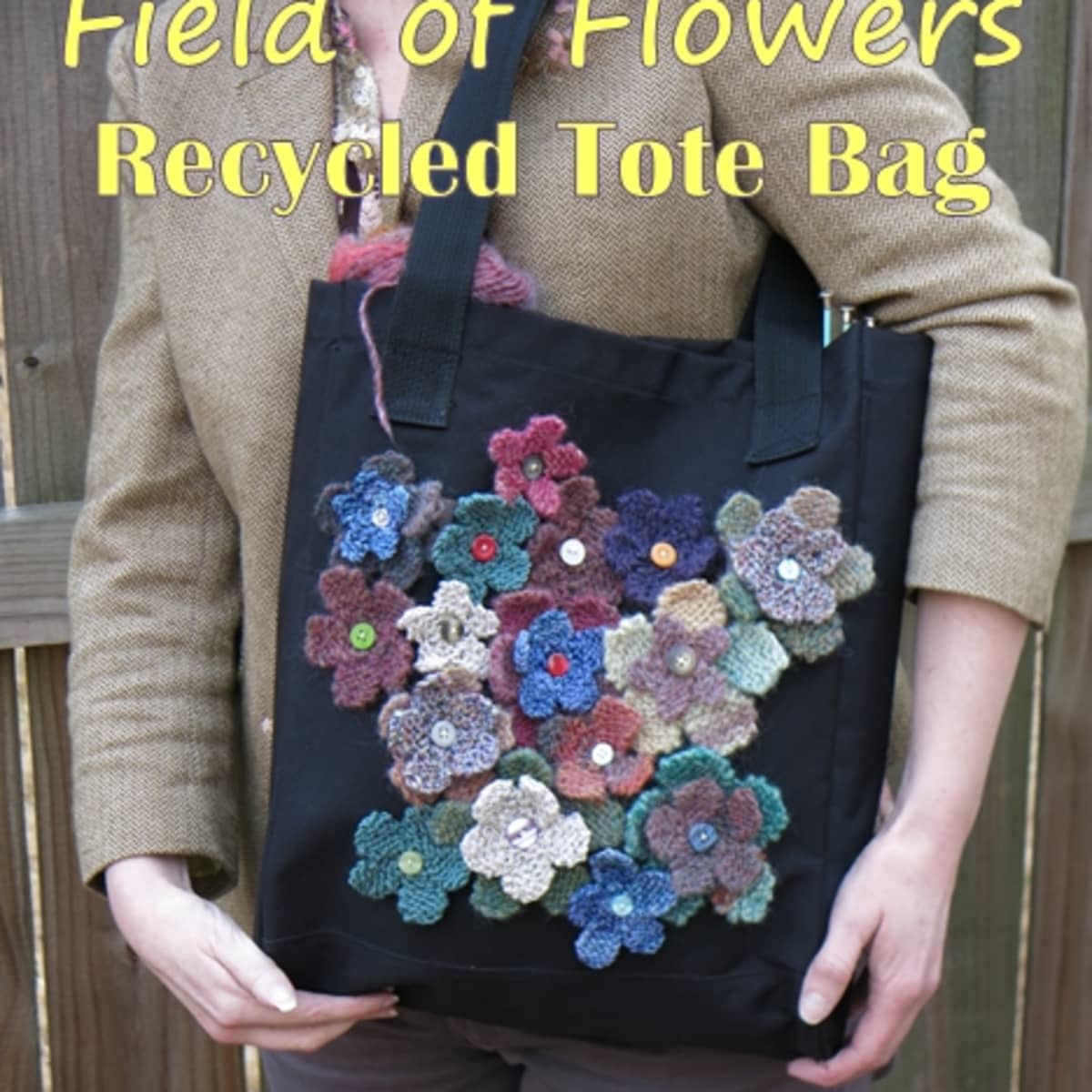 25 Ways to Decorate a Plain Tote Bag | HelloNatural.co | Decorated tote bags,  Diy tote, Plain tote bags