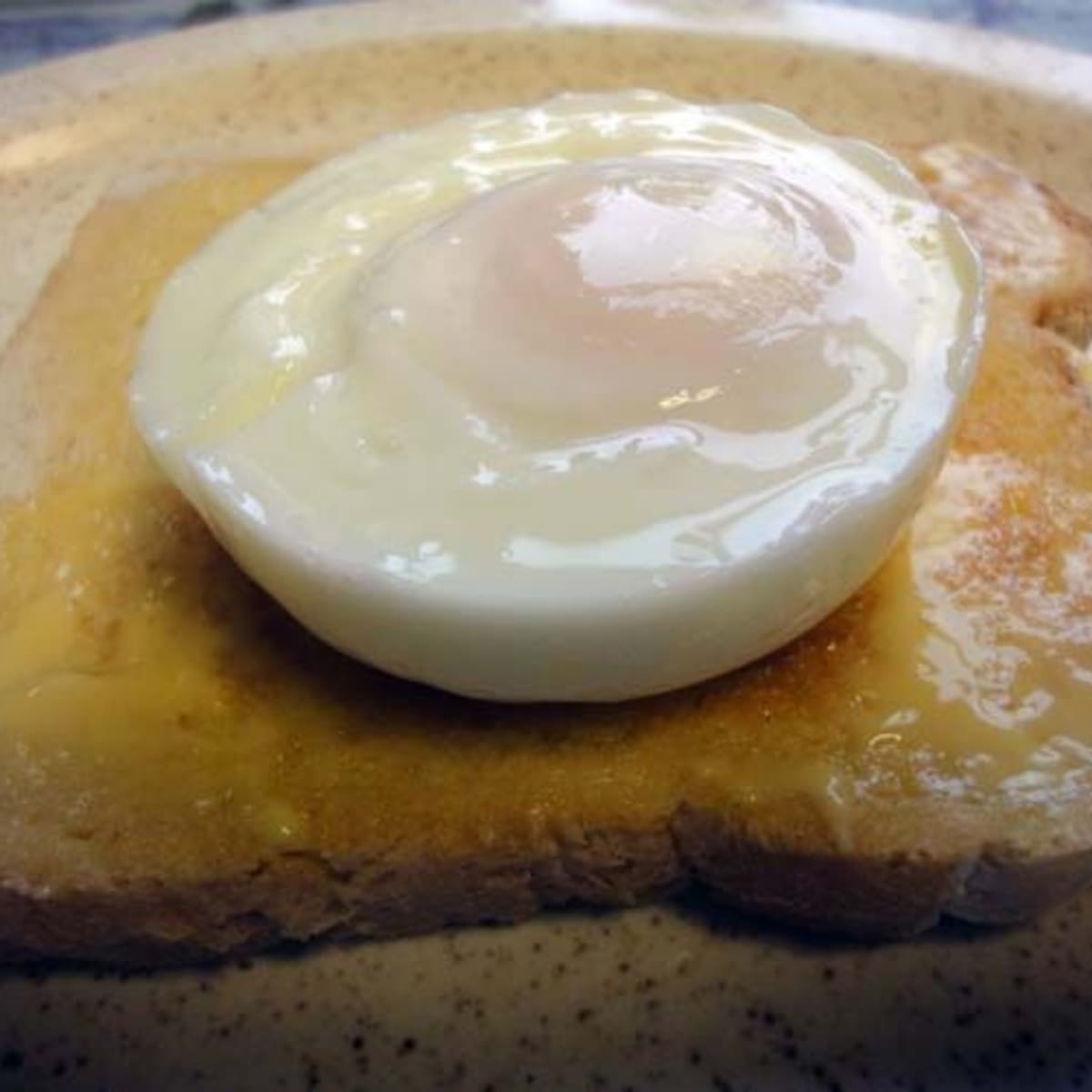How to Poach Eggs, Cooking School