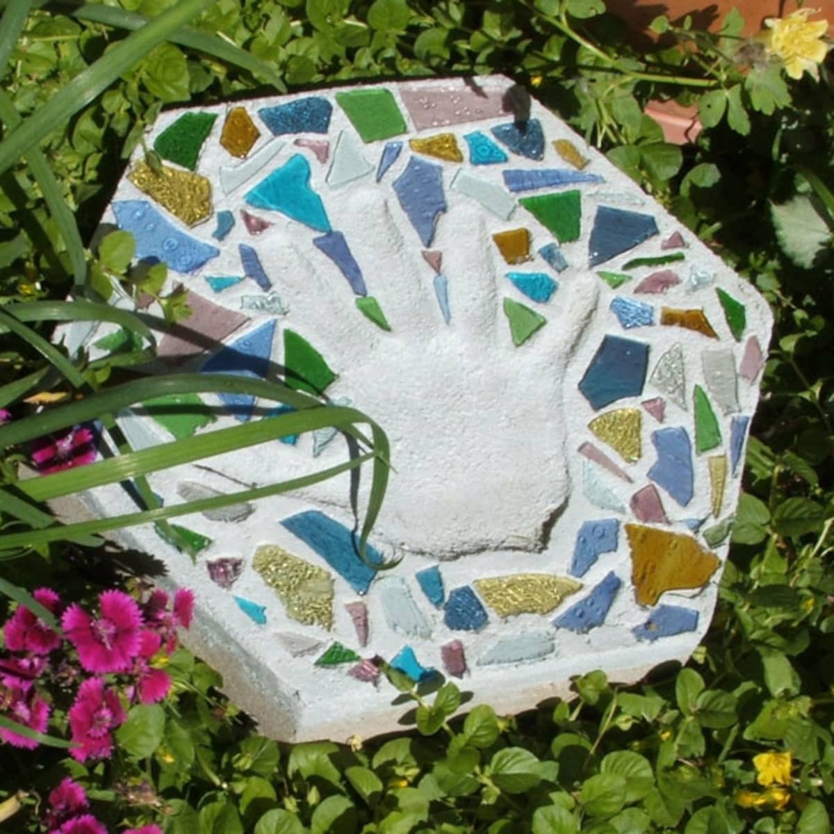Mosaic Stepping Stone DIY Kit