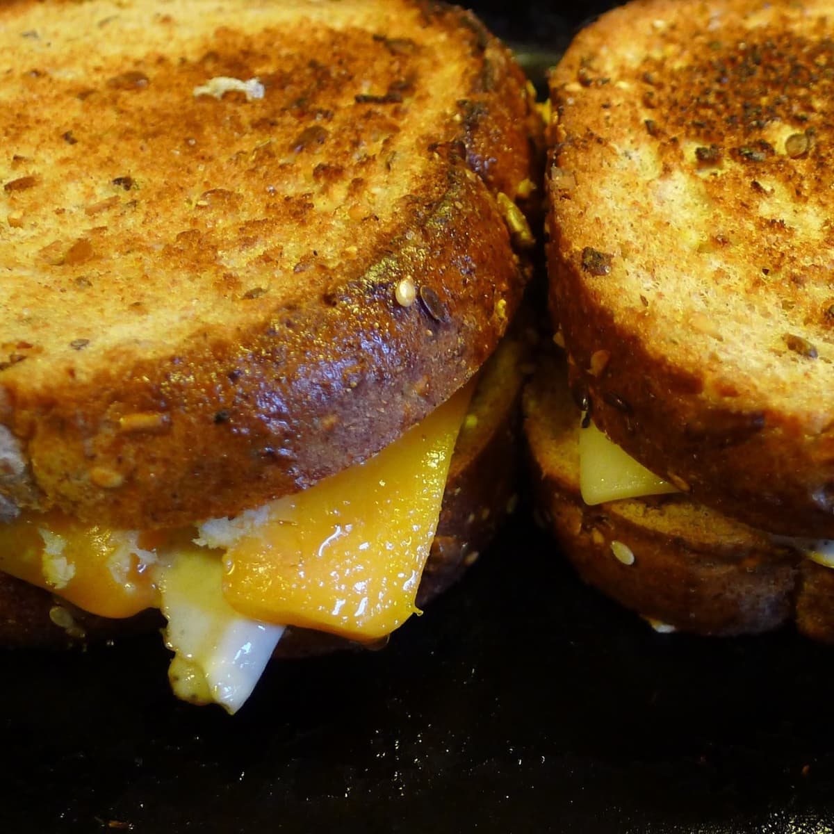 Copycat Starbucks Grilled Cheese - Kitchen Divas