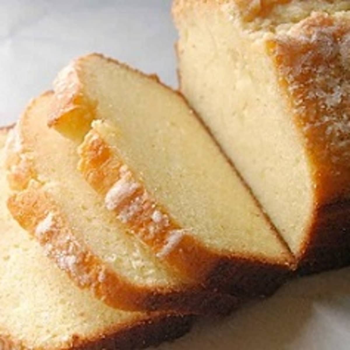 How To Make Delicious Butter Pound Cake 4 Recipes Delishably