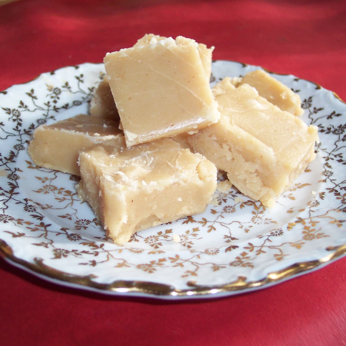 Why It Pays To Oil The Pan Before Making Fudge