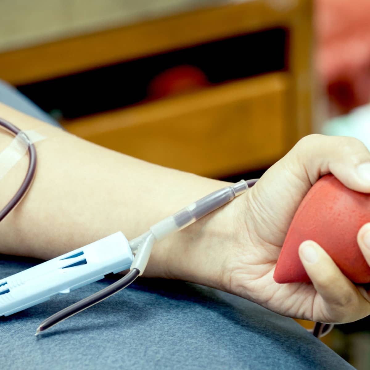 Does Having a Blood Transfusion Change Your DNA? - Owlcation