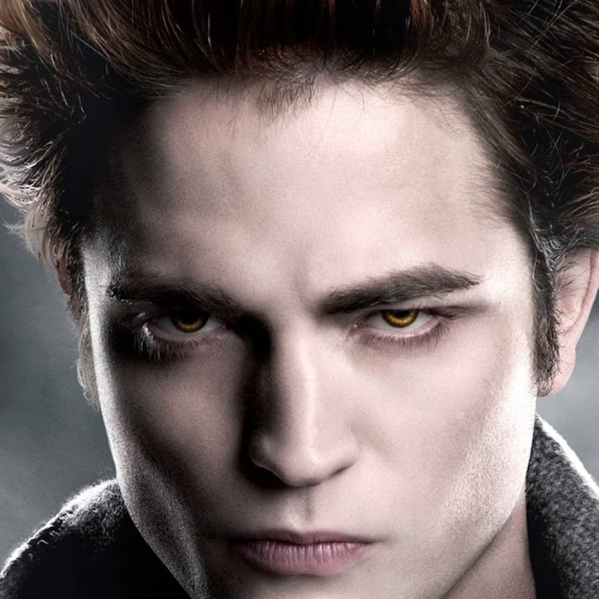 Why Is Edward Cullen Attractive to so Many Women? - ReelRundown