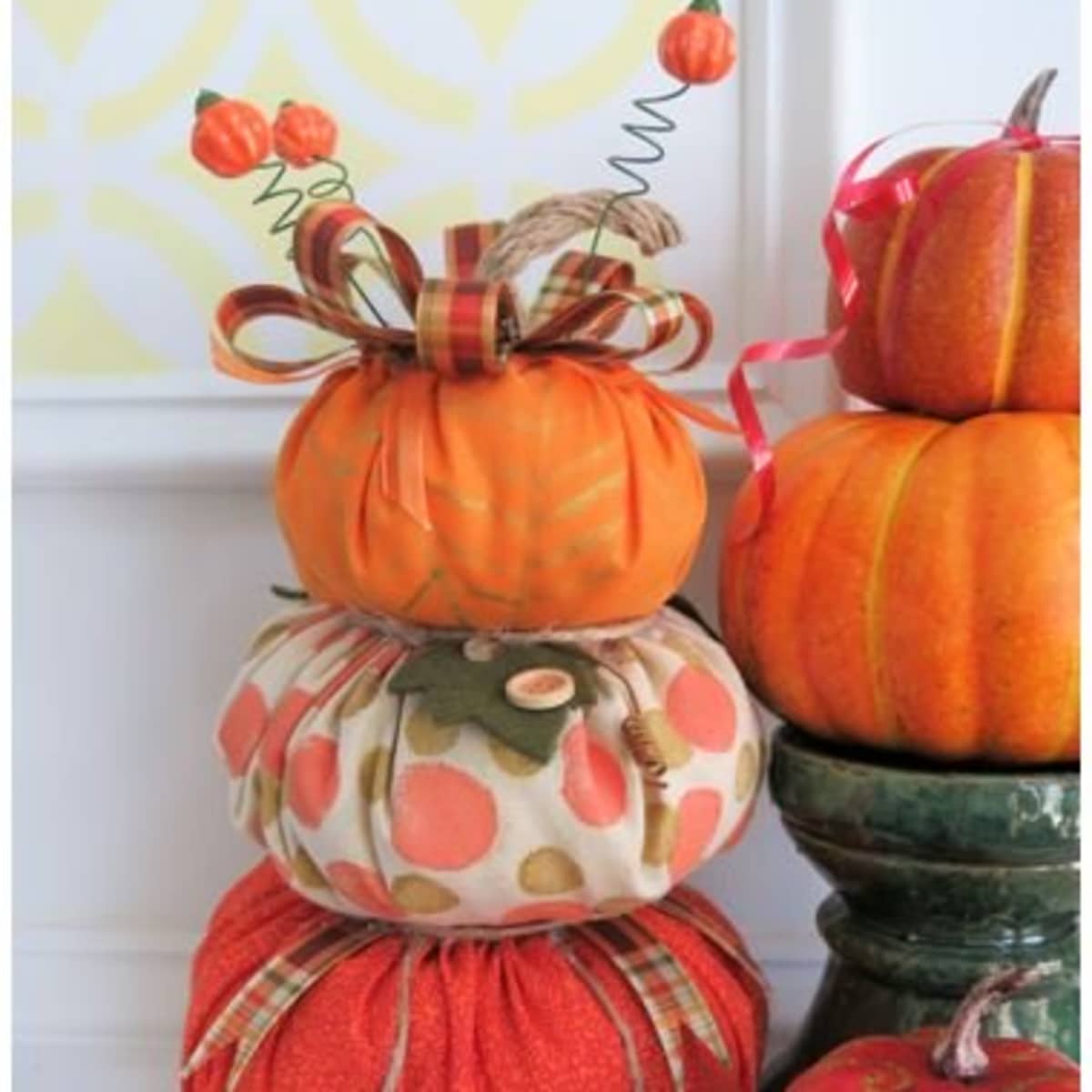 How to Make a Fabric Pumpkin Topiary - FeltMagnet