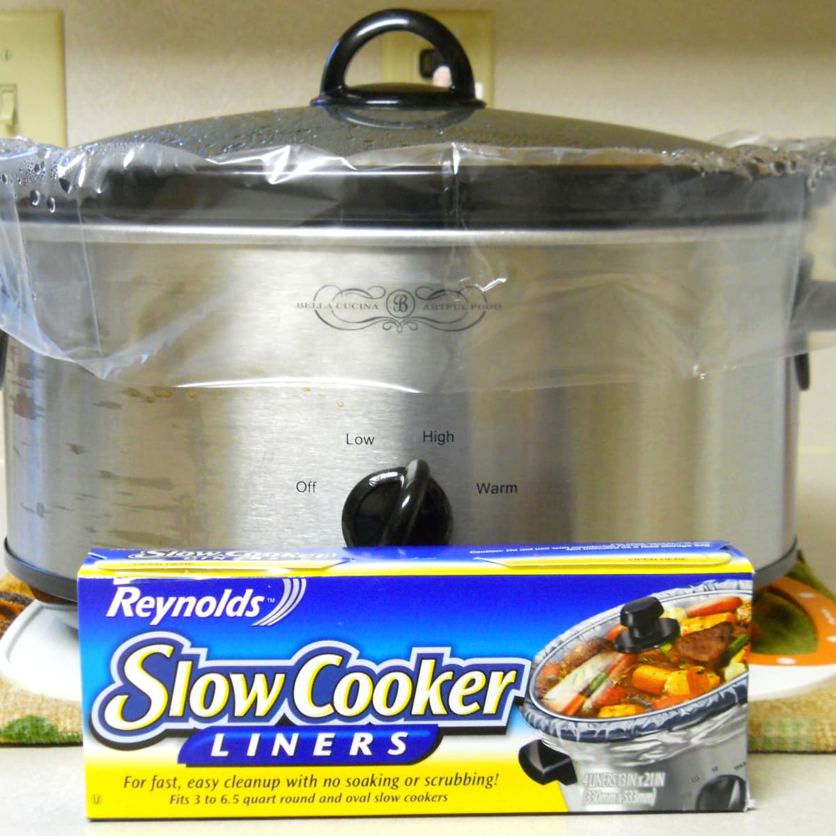 I just started using these disposable crock pot liners and they're  incredible. No clean up, just toss the bag and you've got a clean crock pot.  Anyone else use these? : r/slowcooking